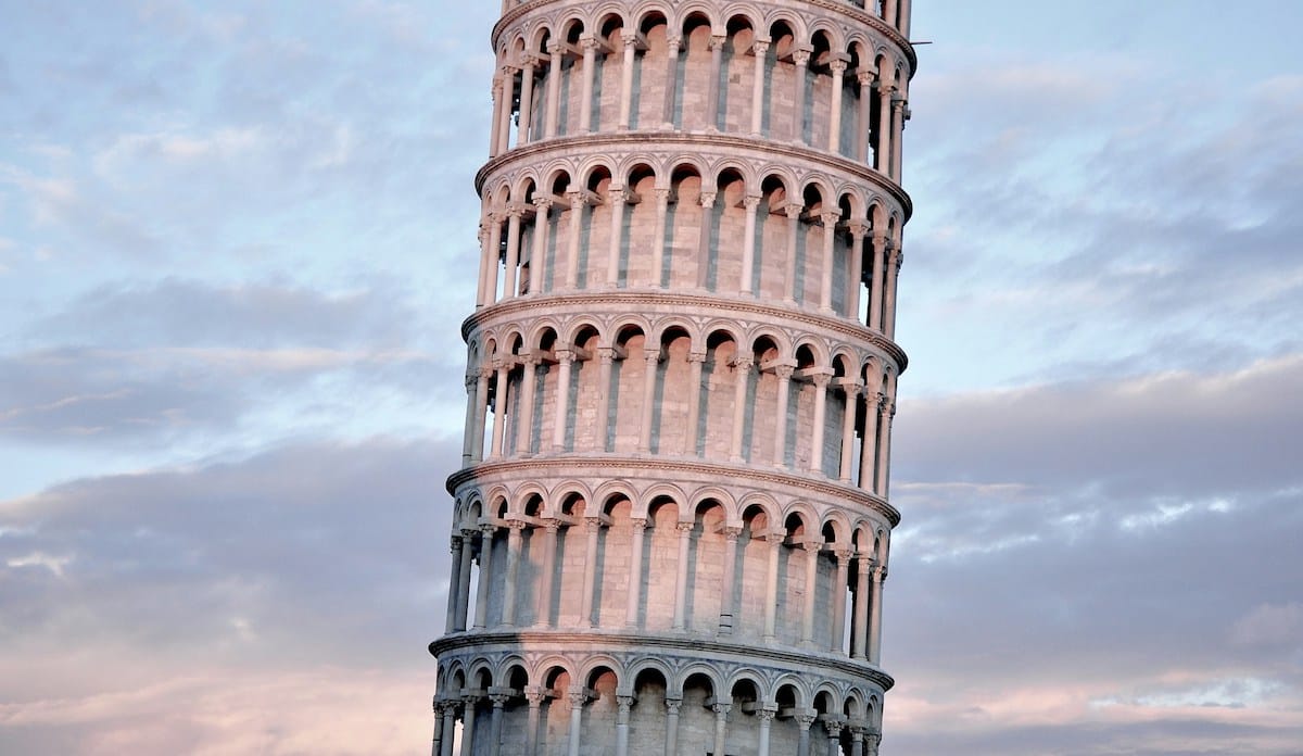 Leaning tower of Pisa sunset