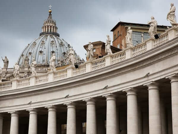 Vatican: Bernini's Colonnade