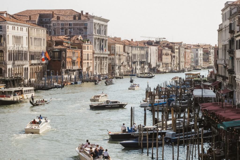 Exploring the Grand Canal, Venice: Rialto Bridge, Palaces, Museums, & More