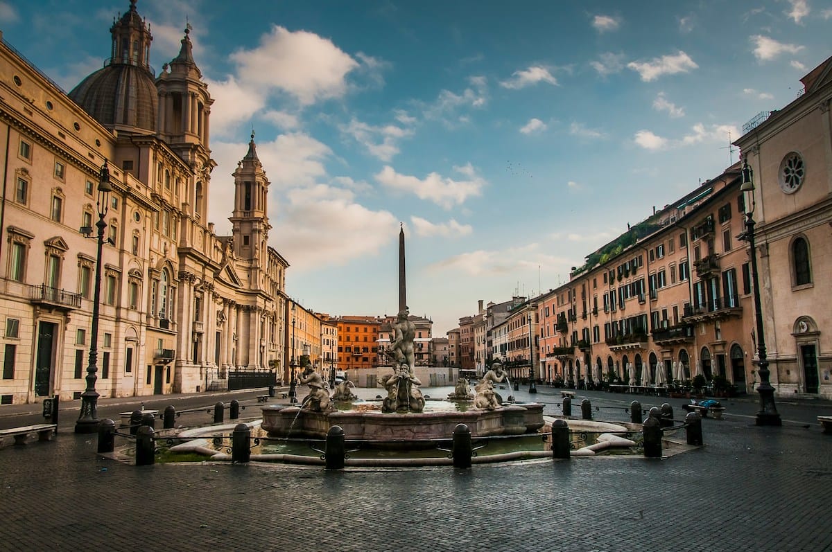 Morning at Navona Square