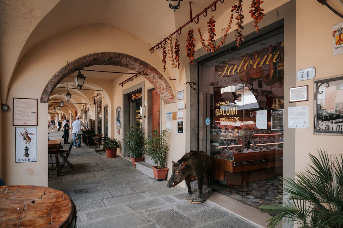 Falorni, salumi store